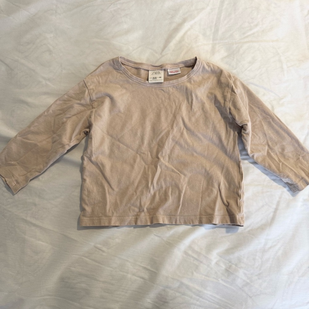 Zara Kids Long Sleeve tee in 18-24 month